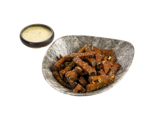 Ķiploku grauzdiņi ar siera mērci